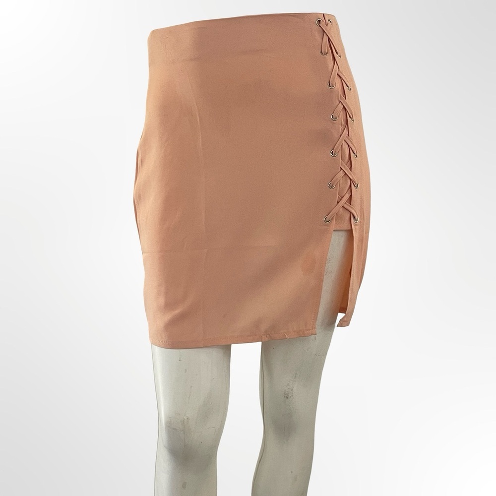 Missguided + Lace-Up Peach Mini Skirt